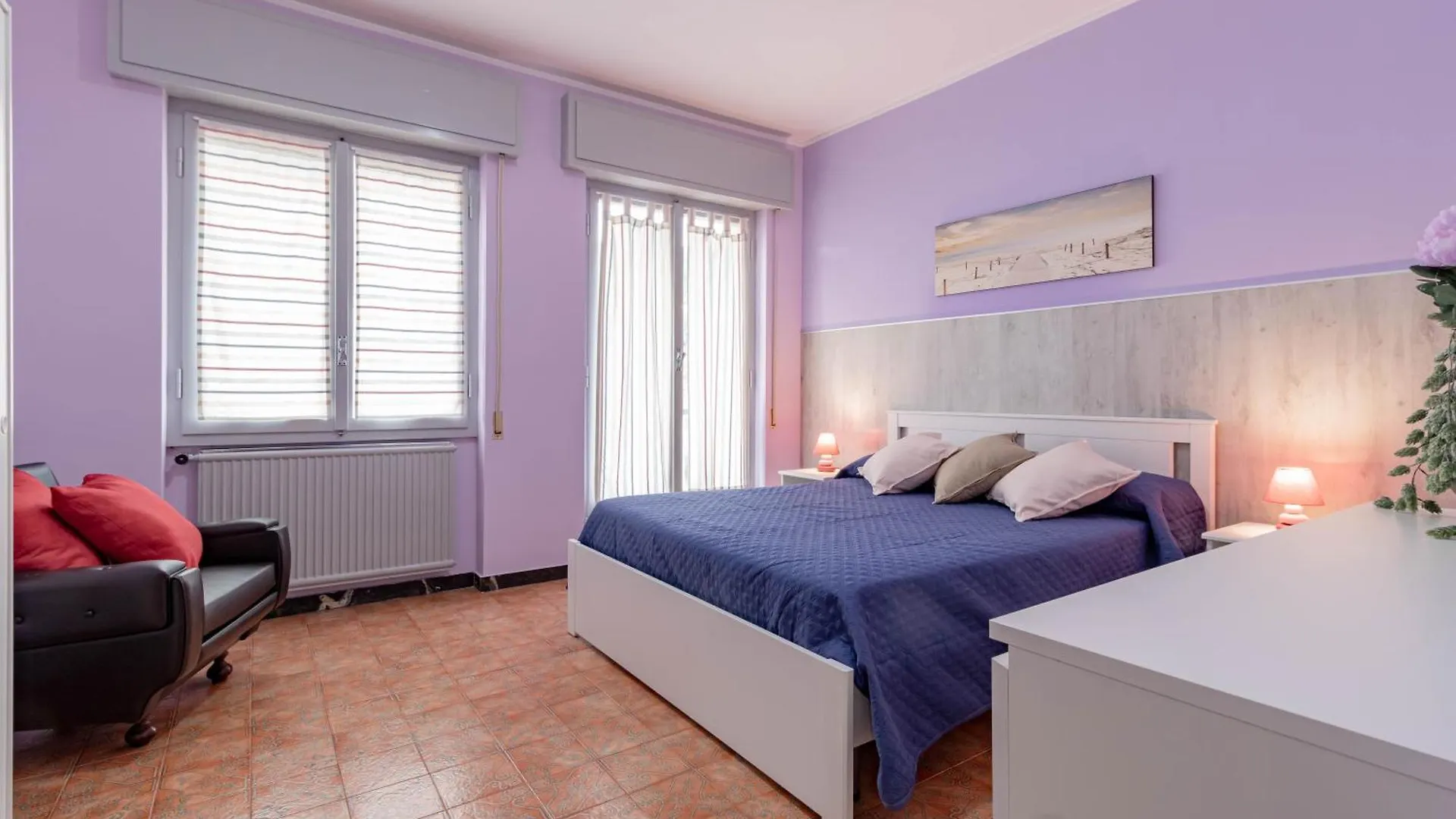 H11 House Of Colors Parcheggio Lejlighed Taggia