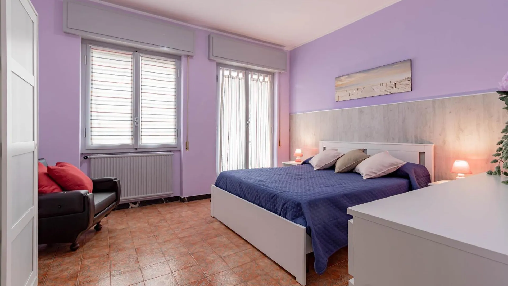 H11 House Of Colors Parcheggio Lejlighed Taggia